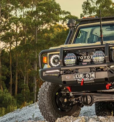 OFF-ROADING VEHICLES